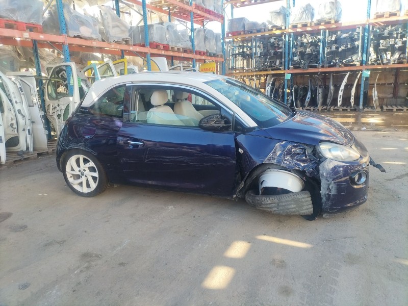 opel adam (m13) del año 2013