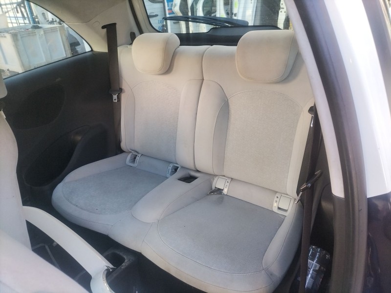 opel adam (m13) del año 2013