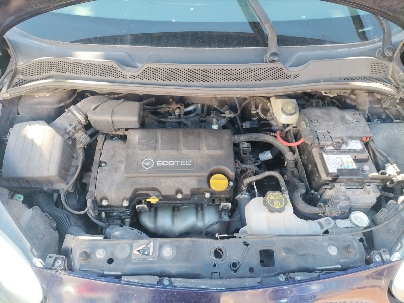 opel adam (m13) del año 2013