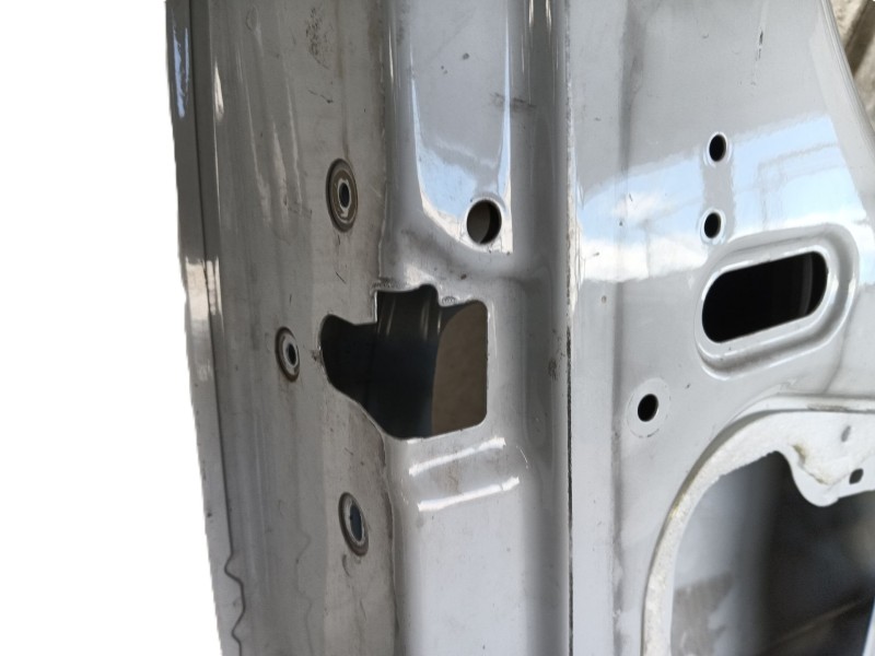 Recambio de puerta delantera izquierda para peugeot boxer furgoneta 2.2 bluehdi 140 referencia OEM IAM   