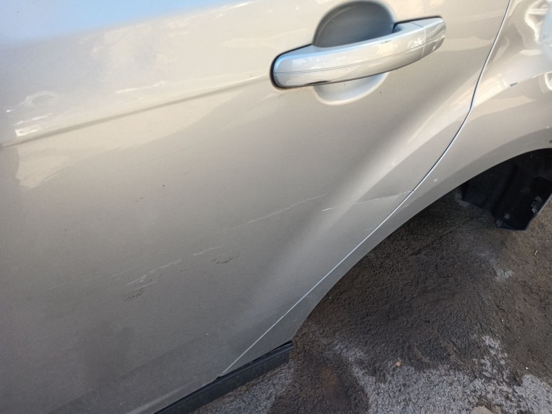 Recambio de puerta trasera izquierda para ford focus iii 1.6 ti referencia OEM IAM   