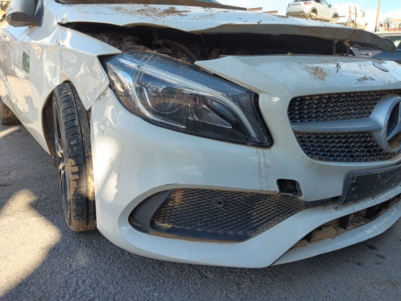 Recambio de paragolpes delantero para mercedes-benz clase a (w176) a 180 (176.042) referencia OEM IAM   