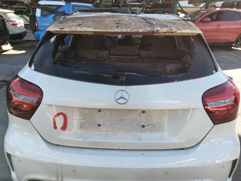 Recambio de porton trasero para mercedes-benz clase a (w176) a 180 (176.042) referencia OEM IAM   