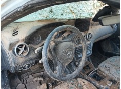 Recambio de salpicadero para mercedes-benz clase a (w176) a 180 (176.042) referencia OEM IAM   