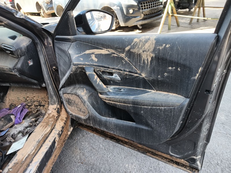 peugeot 2008 ii (ud_, us_, uy_, uj_, ur_, uc_) del año 2021