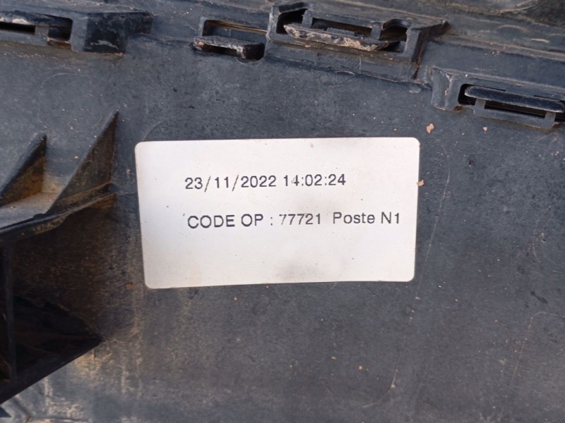 Recambio de paragolpes delantero para peugeot 5008 ii (mc_, mj_, mr_, m4_) 2.0 bluehdi 180 referencia OEM IAM 1675868480  