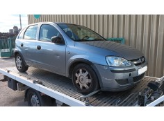 opel corsa c (x01) del año 2004