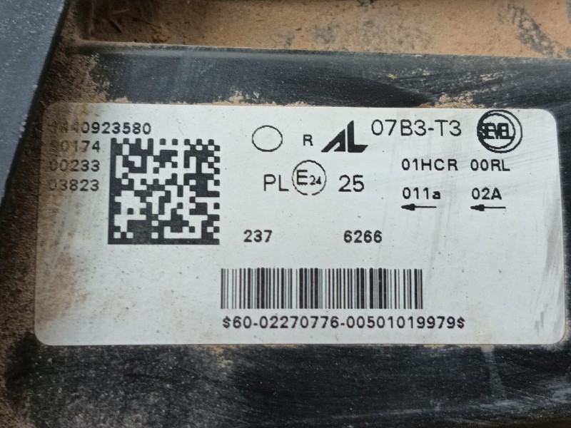 Recambio de faro derecho para peugeot boxer furgoneta 2.2 bluehdi 140 referencia OEM IAM   