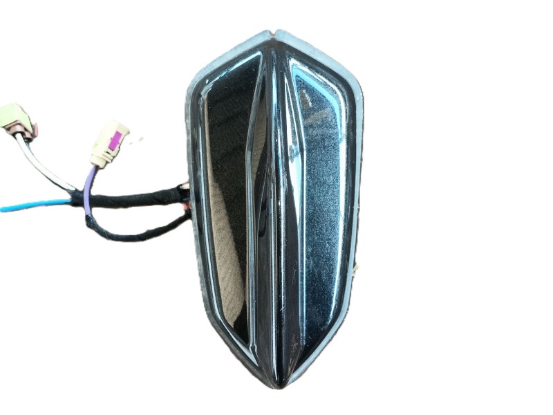 Recambio de antena para lynk & co 01 phev referencia OEM IAM  8891309388 