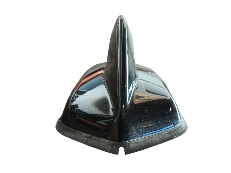 Recambio de antena para lynk & co 01 phev referencia OEM IAM  8891309388 