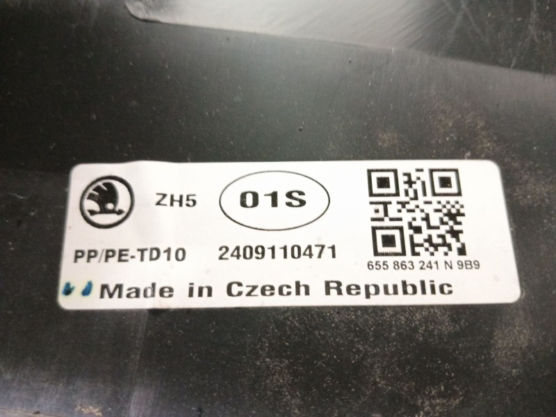 Recambio de consola central para skoda kamiq (nw4) 1.5 tsi referencia OEM IAM 655863241N9B9  