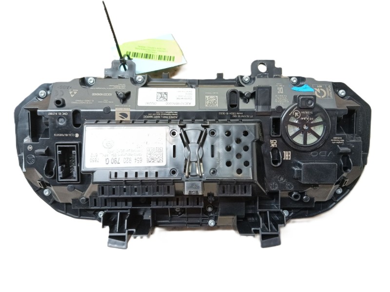 Recambio de cuadro instrumentos para skoda kamiq (nw4) 1.5 tsi referencia OEM IAM 654920790G A3C1018550300 