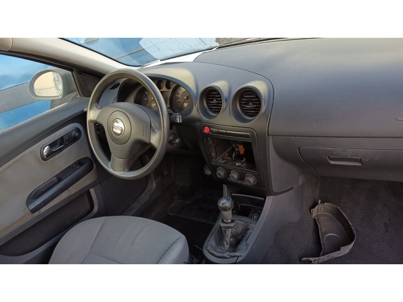 seat ibiza iii (6l1) del año 2004