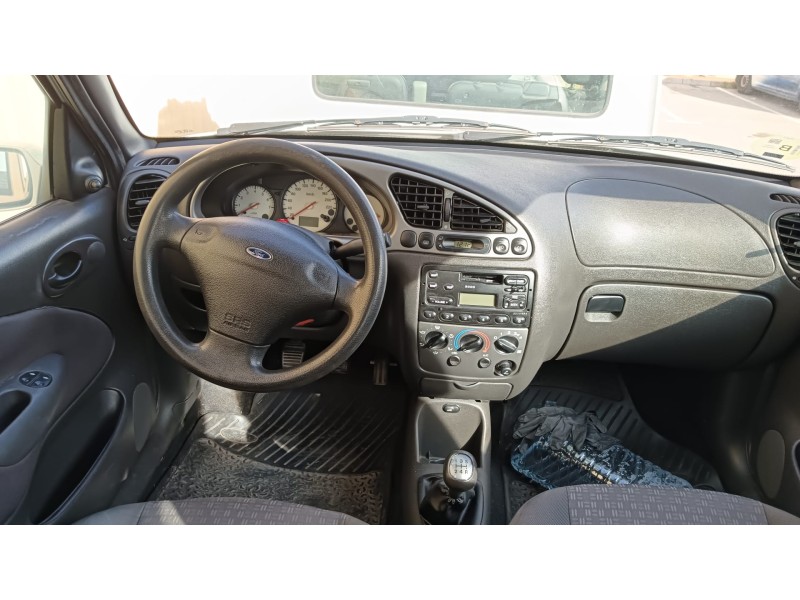 ford fiesta iv (ja_, jb_) del año 2002