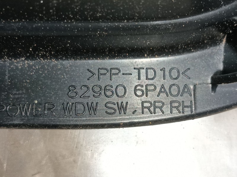 Recambio de mando elevalunas trasero derecho para nissan juke (f16_) 1.0 referencia OEM IAM 254114CE0A  