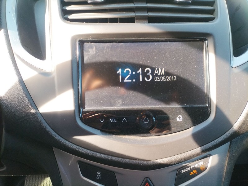 Recambio de sistema audio / radio cd para chevrolet trax 1.7 td referencia OEM IAM   