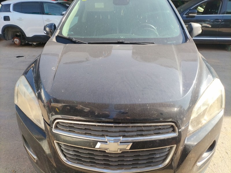 Recambio de capot para chevrolet trax 1.7 td referencia OEM IAM   