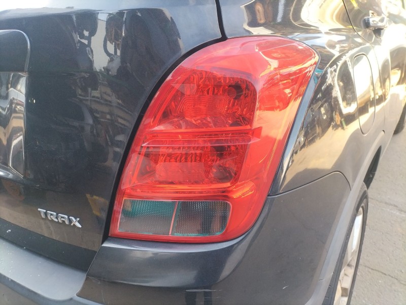 Recambio de piloto trasero derecho para chevrolet trax 1.7 td referencia OEM IAM   