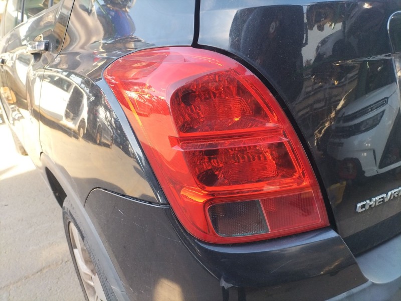 Recambio de piloto trasero izquierdo para chevrolet trax 1.7 td referencia OEM IAM   