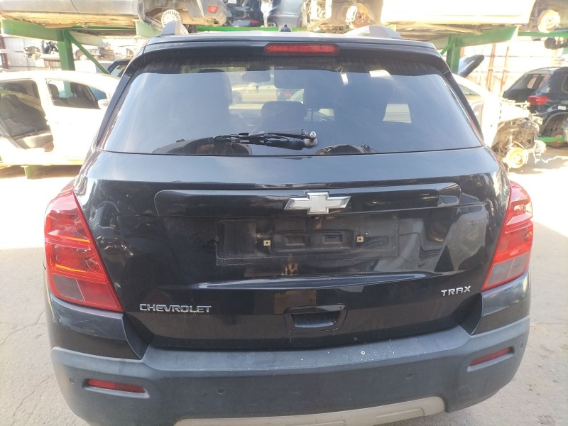 Recambio de porton trasero para chevrolet trax 1.7 td referencia OEM IAM   