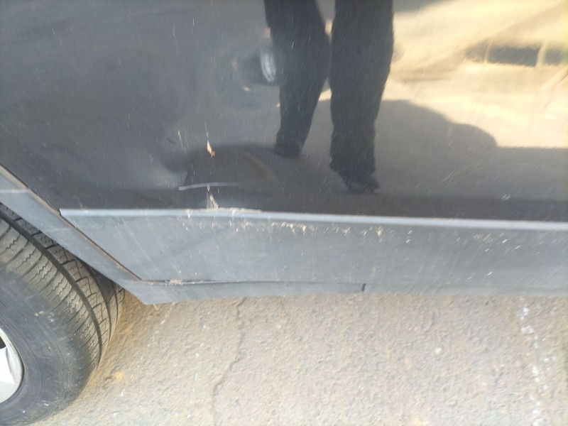 Recambio de puerta trasera derecha para chevrolet trax 1.7 td referencia OEM IAM   