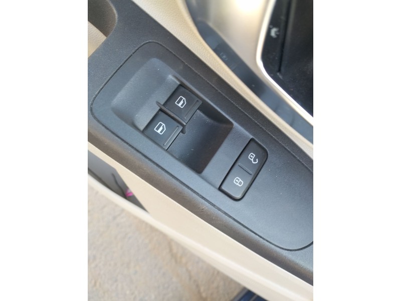 seat mii (kf1, ke1) del año 2015