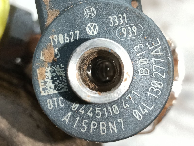 Recambio de inyector para seat alhambra (710, 711) 2.0 tdi referencia OEM IAM 4L130277AE 0445110471 