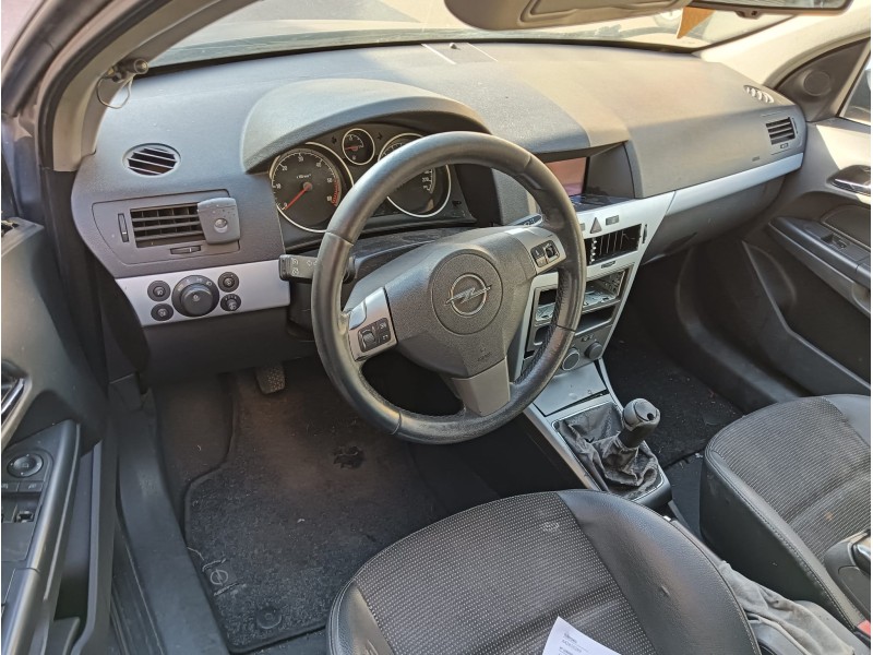 opel astra h (a04) del año 2006