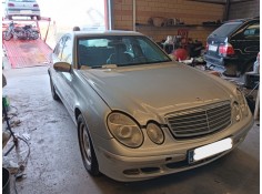 MERCEDES-BENZ CLASE E (W211)