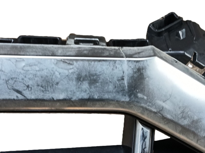 Recambio de rejilla delantera para audi q3 (f3b) 35 tdi referencia OEM IAM   