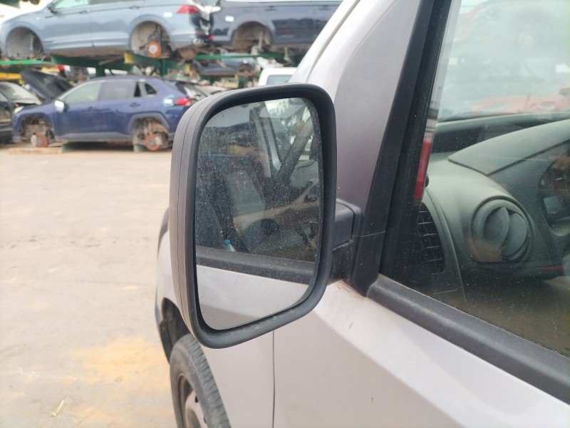 Recambio de retrovisor izquierdo para peugeot bipper (aa_) 1.3 hdi 75 referencia OEM IAM   