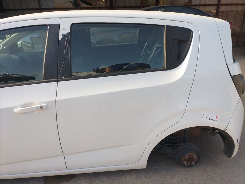 Recambio de puerta trasera izquierda para chevrolet aveo / kalos hatchback (t250, t255) 1.4 referencia OEM IAM   