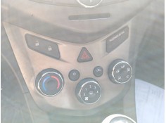 Recambio de mando calefaccion / aire acondicionado para chevrolet aveo / kalos hatchback (t250, t255) 1.4 referencia OEM IAM   