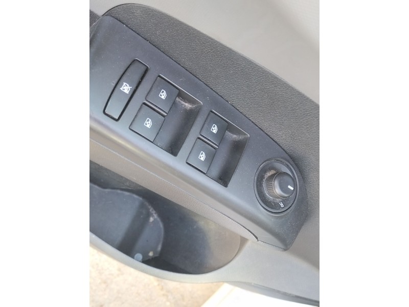 Recambio de mando elevalunas delantero izquierdo para chevrolet aveo / kalos hatchback (t250, t255) 1.4 referencia OEM IAM   