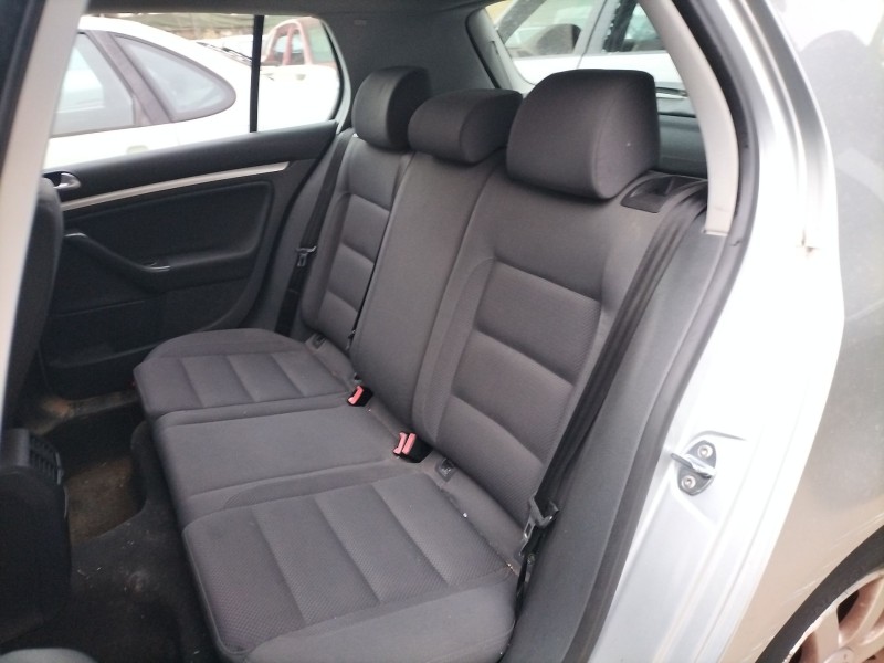 volkswagen golf v (1k1) del año 2006