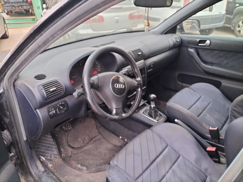 audi a3 (8l1) del año 2001