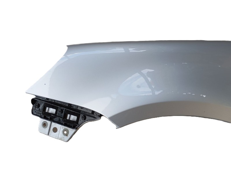 Recambio de aleta delantera izquierda para volkswagen golf v (1k1) 1.9 tdi referencia OEM IAM 1K6821021A  