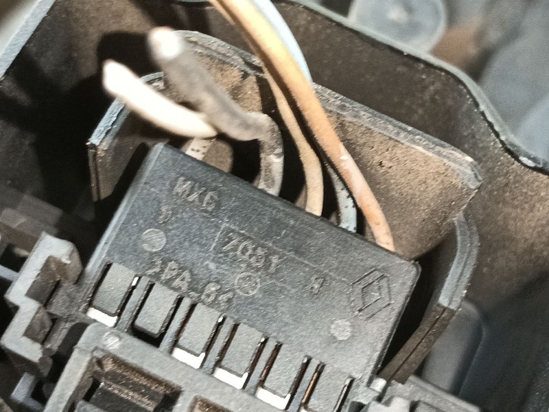 Recambio de piloto trasero derecho para renault scénic ii (jm0/1_) 1.5 dci (jm1e, jm16) referencia OEM IAM 8200474327 2SK0094670