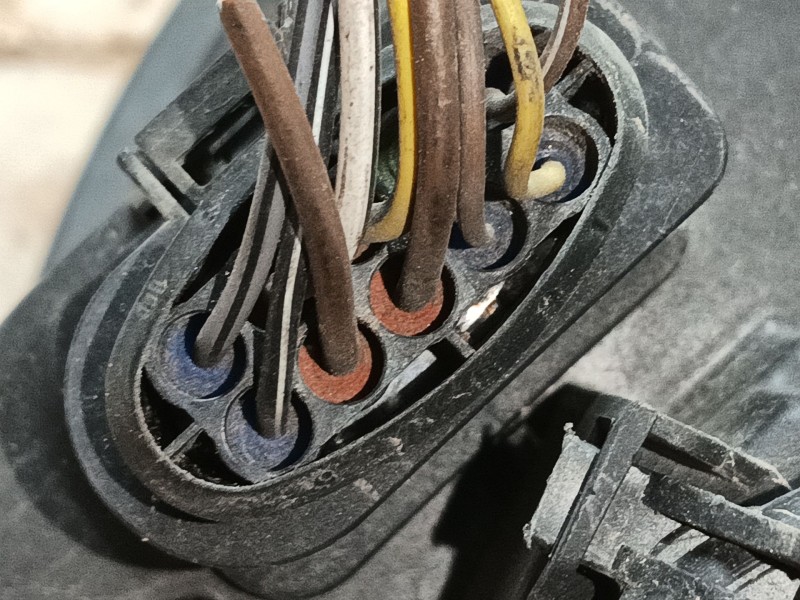 Recambio de faro izquierdo para volkswagen touran (1t1, 1t2) 1.9 tdi referencia OEM IAM 1T0941005R 0301205201 