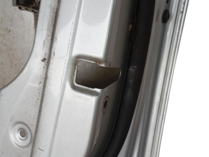 Recambio de puerta delantera derecha para volkswagen touran (1t1, 1t2) 1.9 tdi referencia OEM IAM   