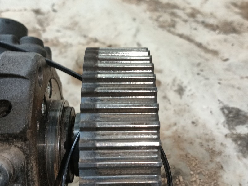 Recambio de bomba inyeccion para opel astra h (a04) 1.9 cdti (l48) referencia OEM IAM 93188709 0445010097 