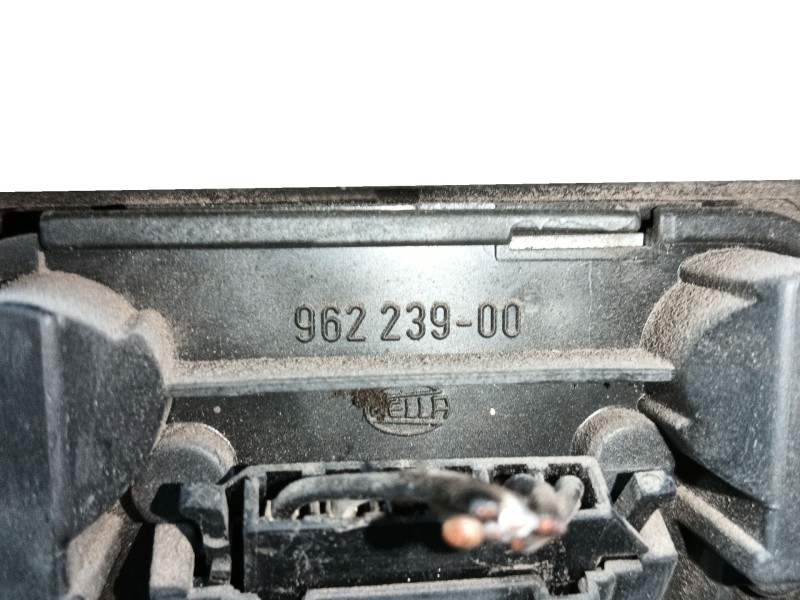 Recambio de piloto trasero izquierdo para seat ibiza ii (6k1) 1.4 i referencia OEM IAM 6K6945257B  