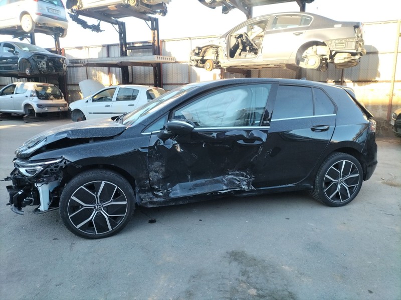 volkswagen golf del año 2024