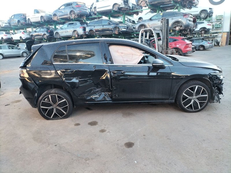 volkswagen golf del año 2024