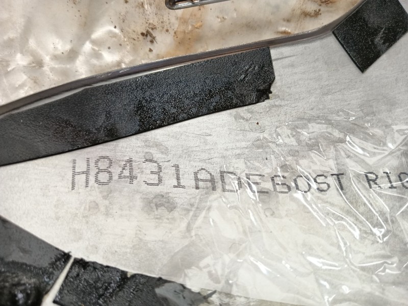 Recambio de retrovisor derecho para kia stonic (yb) 1.0 t-gdi referencia OEM IAM H8431ADE60ST  