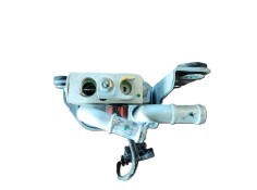 Recambio de condensador aire acondicionado para lynk & co 01 phev referencia OEM IAM 8888948389 521330  2