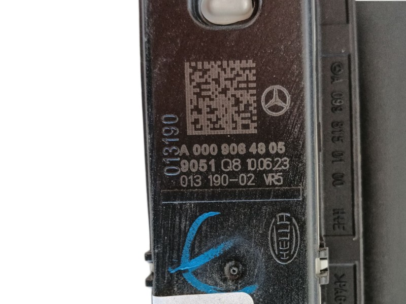 Recambio de asidero trasero derecho para mercedes-benz eqa (h243) eqa 250+ (243.702) referencia OEM IAM A0998150100  