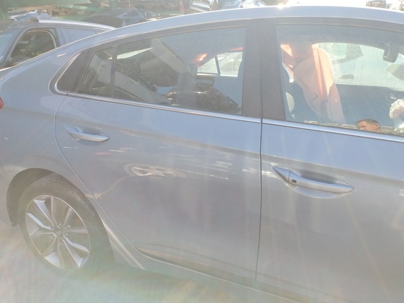 Recambio de puerta trasera derecha para hyundai ioniq (ae) 1.6 gdi hybrid referencia OEM IAM   