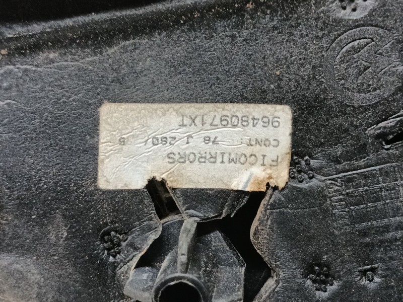 Recambio de retrovisor derecho para peugeot 206 hatchback (2a/c) 1.4 hdi eco 70 referencia OEM IAM 8149KC  