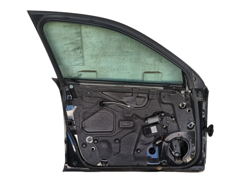 Recambio de puerta delantera izquierda para audi a4 b6 avant (8e5) 1.9 tdi referencia OEM IAM 8E0831051  